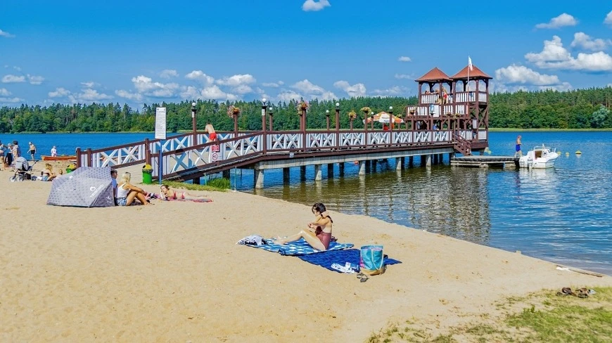 Popularna skocznia i molo w Olecku uratowane. Będą środki na remont