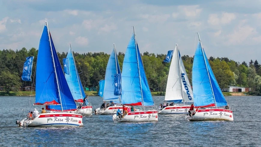 Regaty Święcajty Cup na dwóch jeziorach na Mazurach